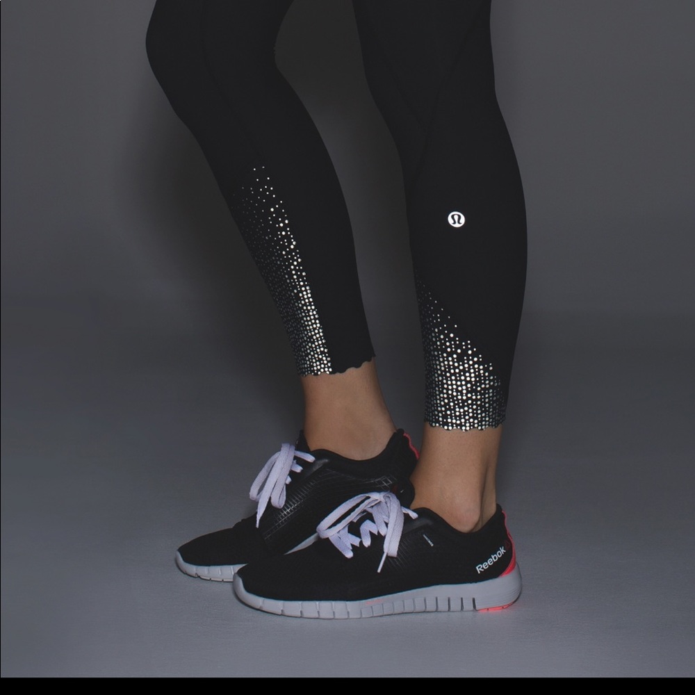 Lululemon Athletica Tight Stuff Tight